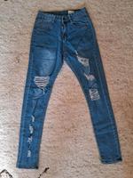 Jeans mit Löchern Thüringen - Bad Colberg-Heldburg Vorschau