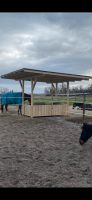 Heuraufe Quaderballenraufe Holzheuraufe 5x5m Dach für Pferde Hessen - Gedern Vorschau
