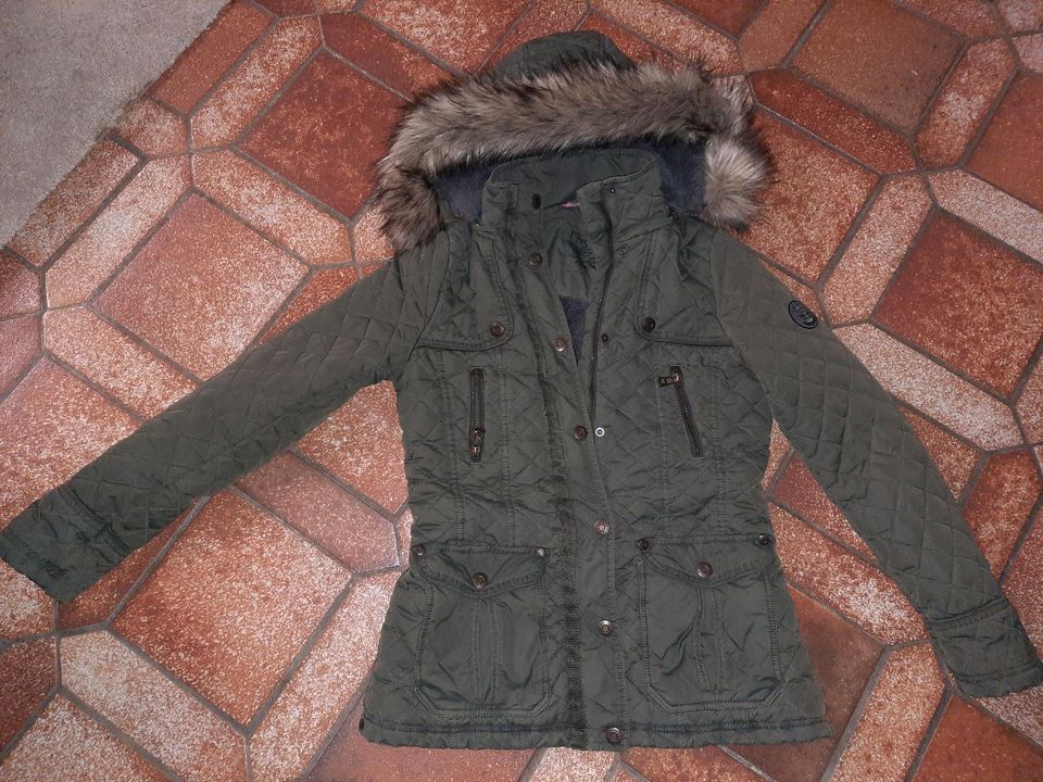 Winterjacke neuwgünstig  36 khaki Street One in Schwandorf