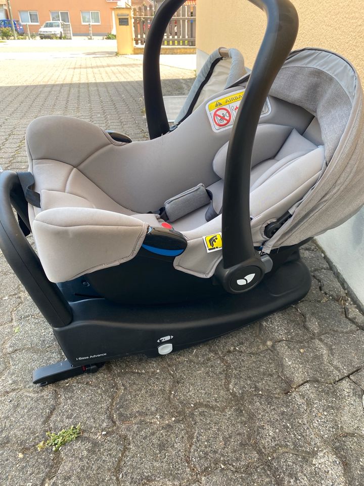 Kinderwagen Set Joie mit Isofix in Königsbrunn