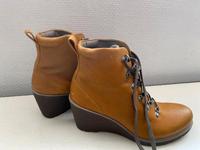 Schöne Stiefelette mit Keilabsatz von Ecco Baden-Württemberg - Lauffen Vorschau