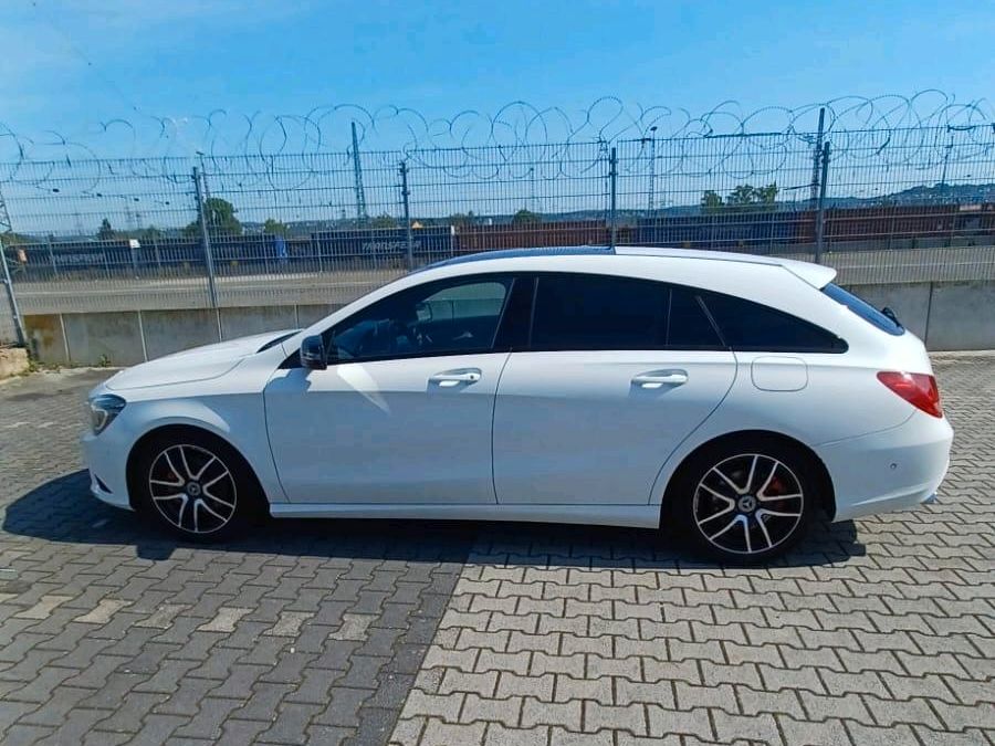 Mercedes Benz CLA 220 D 4 Matic Shooting Brake in Koblenz