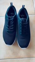 Turnschuh schwarz VTY Nordrhein-Westfalen - Oer-Erkenschwick Vorschau