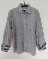 Blau-weiss-gestreifte langärmelige Bluse von Darling, Größe 38 Stuttgart - Möhringen Vorschau