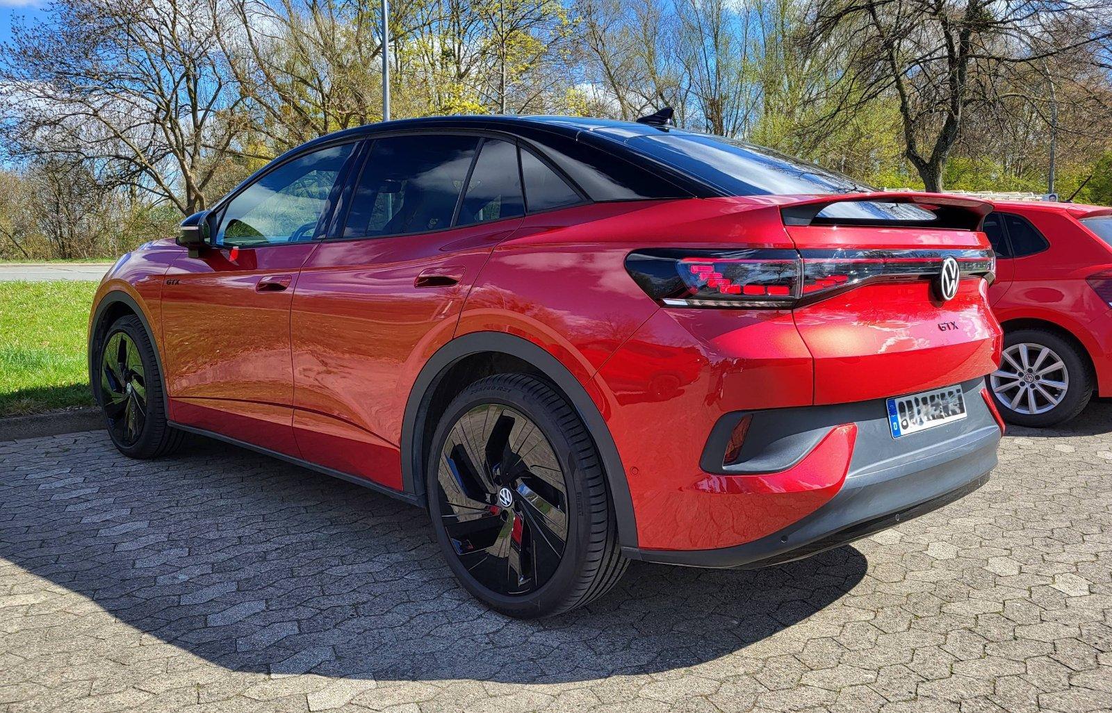 Abbildung des Autos VW ID.5 GTX 4-Motion 77k…