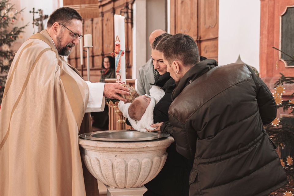 Fotograf Taufe & andere Kirchliche Ereignisse in Buttenwiesen