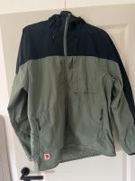 Fjällräven Jacke Windjacke Gr. M Hessen - Stadtallendorf Vorschau