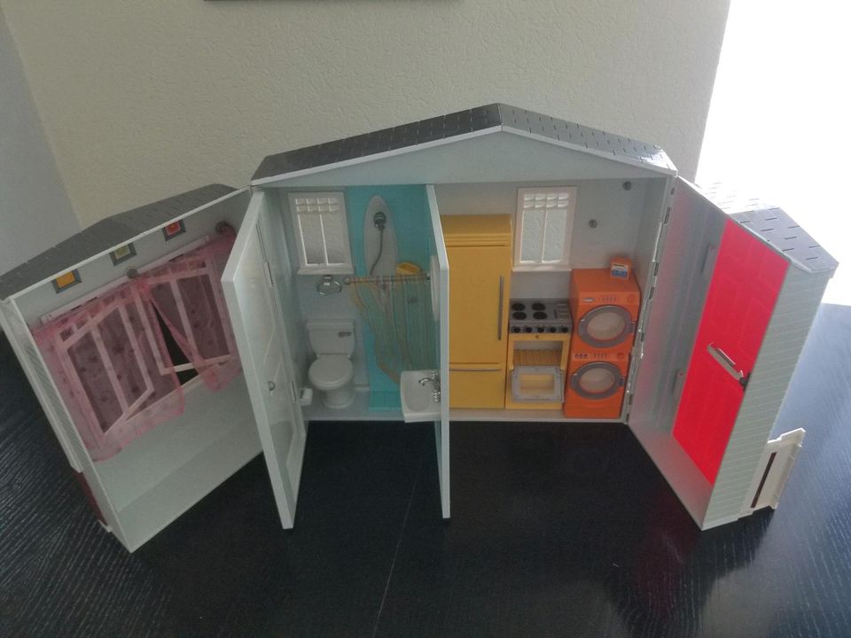 Puppenhaus zum Aufklappen Barbie in Nordrhein-Westfalen - Kamen | Barbie  Spielzeug gebraucht kaufen | eBay Kleinanzeigen ist jetzt Kleinanzeigen