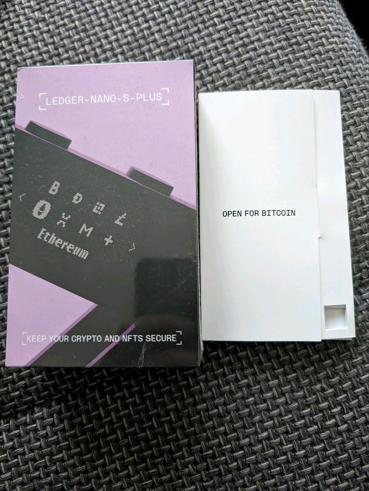 Ledger Nano S plus originalverpackt in Hamburg