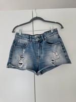 Jeansshort Hotpants von Pimkie gr.36 Nordrhein-Westfalen - Leverkusen Vorschau