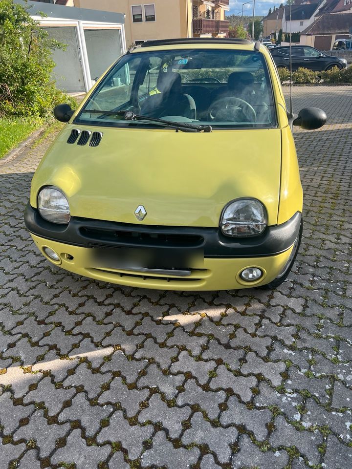Twingo TÜV bis 11/2025 in Roth