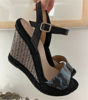 Kanna Keilsandalen Wedges 39 Bast Metallic Snake Optik Schlange Baden-Württemberg - Schwäbisch Gmünd Vorschau