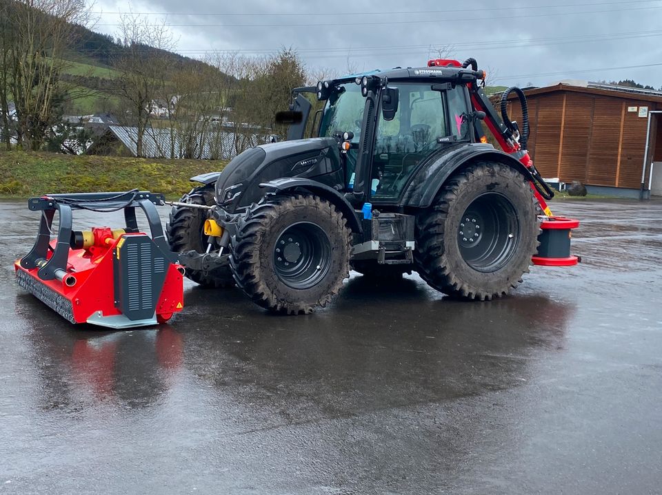 Omarv Schlegelmulcher Mulcher Mulchgerät Mäher in Schmallenberg