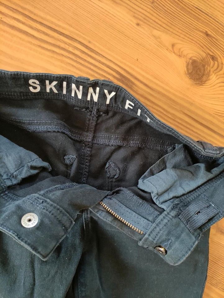 Jeans skinny fit, Hose Gr. 122 in Waren (Müritz)