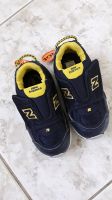 Neu  New Balance Turnschuhe Schuhe Sneaker Gr 22 1/2 Porto 4,50 Brandenburg - Bernau Vorschau