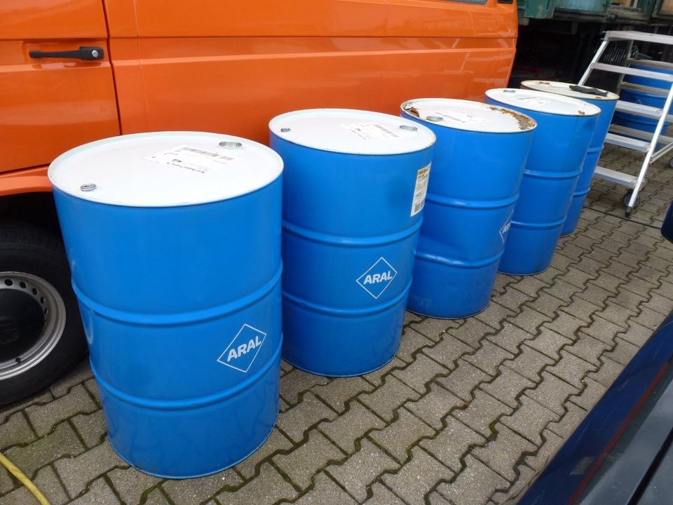 Ölfass 200 Liter - Tonne - Grill - Wassertonne - Feuertonne in Nürtingen