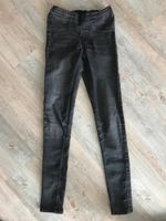 Mädchen Jeans schwarz Gr.158 schmal geschnitten Nordrhein-Westfalen - Detmold Vorschau