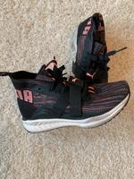 Puma Sneaker, Gr. 37 - schwarz / Pink, Neuwertiges Nordrhein-Westfalen - Enger Vorschau