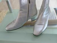 NEU Stiefeletten 41 von Aeydé silber Echtleder Neupreis über 400€ Berlin - Wilmersdorf Vorschau