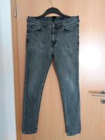H&M Herren Jeans dunkel grau Gr. S W 31 L 32 Baden-Württemberg - Engen Vorschau