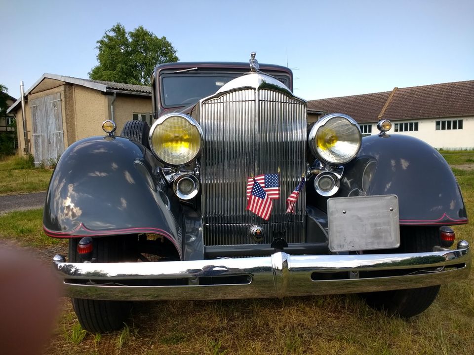 1934 Packard Series 1100 Eight Sedan Oldtimer in Berlin