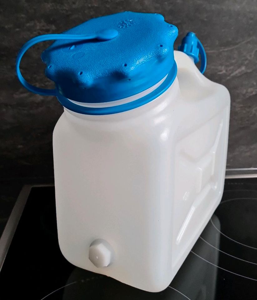 Kunststoff Wasser Kanister 5 Liter in Nalbach