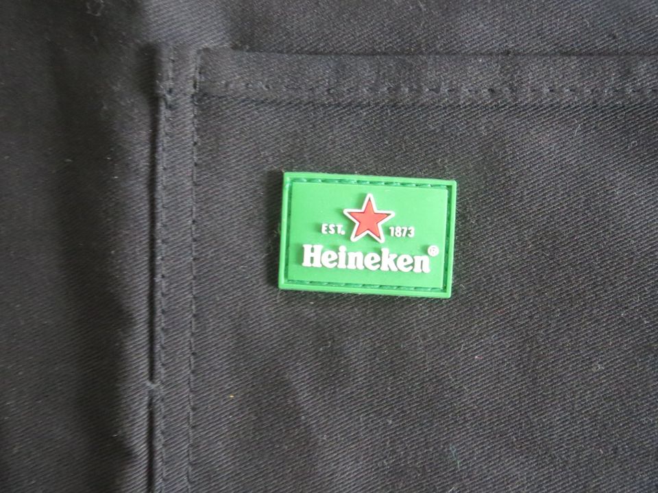 Heineken Schürze (NEU) Kellnerschürze Bier schwarz Grillschürze in Kevelaer