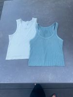 Set aus 2 Tops Brandy Melville und Urban Outfitters Gr M/One Size Düsseldorf - Kalkum Vorschau