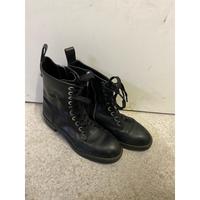 Zara Damen Stiefel Boots Schwarz Größe 37 Baden-Württemberg - Mannheim Vorschau