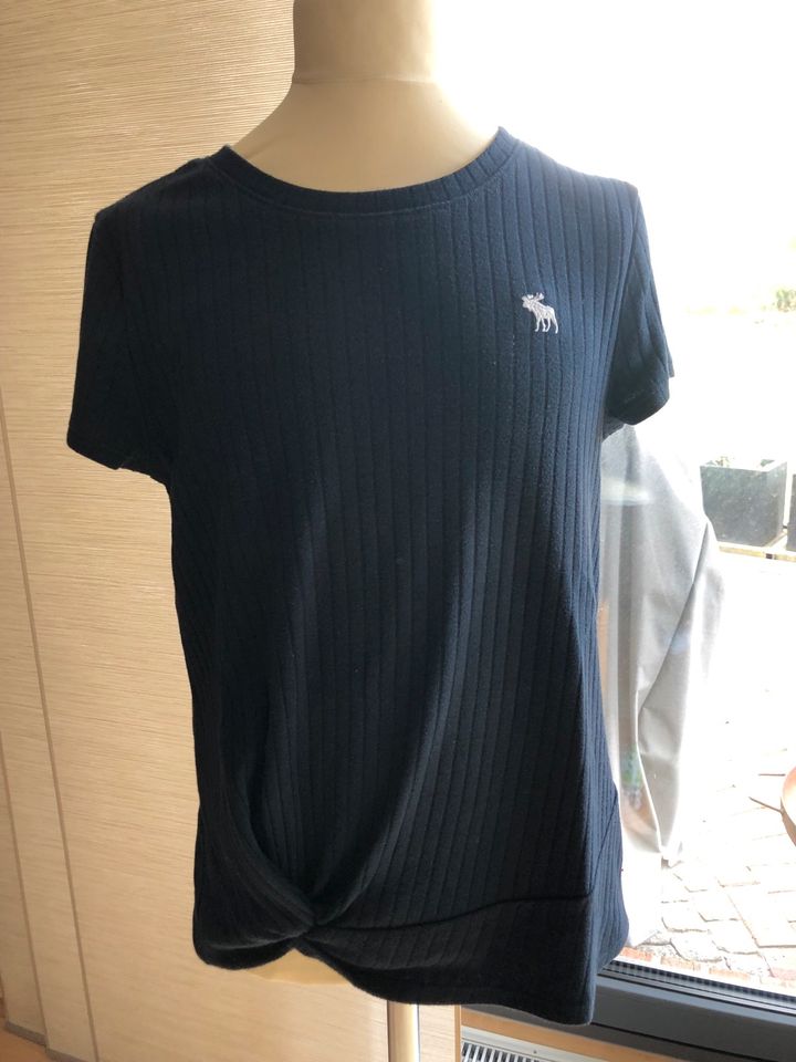 Abercrombie kids hübsches T-Shirt Gr.140/146 Zustand gut in Weyhe