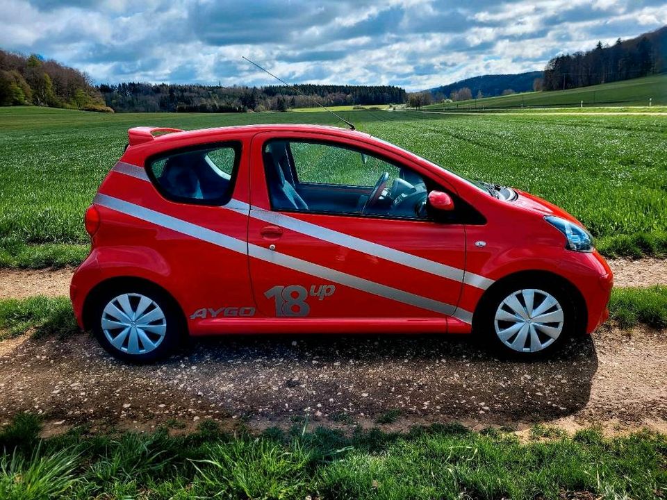 Toyota Aygo Cool 1.0 in Engstingen