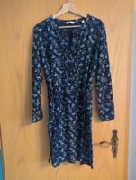 Kleid mit Blumenmuster Saarland - Wadgassen Vorschau