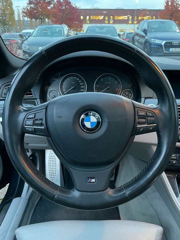 BMW 525 d M 3,0 HUD, Standhzg, Keyless, Pano... Voll in Lutherstadt Wittenberg