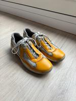 Prada Cups gelb Nordrhein-Westfalen - Detmold Vorschau