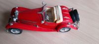 Modellauto Bburago Mercedes Benz 500K Roadster 1936 rot Frankfurt am Main - Bockenheim Vorschau