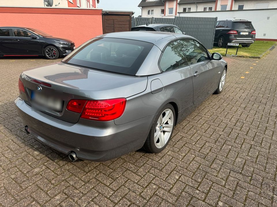 BMW E93 335i Cabrio N54 Super Ausstattung *Top original Zustand* in Leverkusen