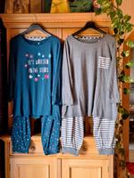 2 Damen Schlafanzüge 52/54(3XL) steht drin je 6€ zus 10€ Hessen - Büdingen Vorschau