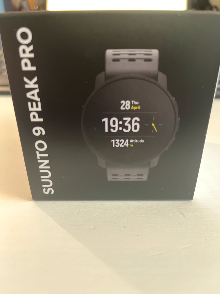 Smartwatch SUUNTO 9 PEAK Pro in Braunschweig