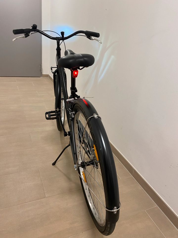 Damen City Bike schwarz matt in Wolfsburg