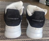 Alexander McQueen Sneakers – Weiß/Schwarz – Größe 39 wie neu Kr. München - Haar Vorschau