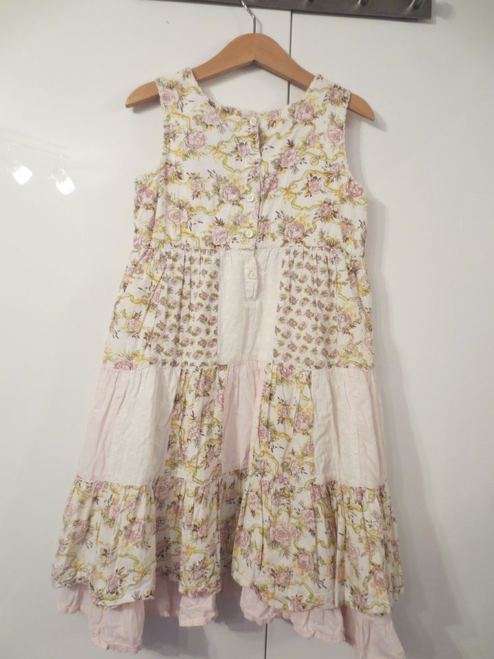 Florales Sommer-Kleid (Patchwork) von H&M (Gr. 116) in Neumarkt i.d.OPf.