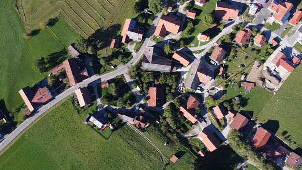 Ein Landhaus der vielen Möglichkeiten - Mehrgenerationshaus - Wohnen und Arbeiten - Ferienwohnungen in Fuessen