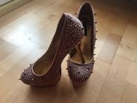 Beige High Heels mit Nieten von Blink Bayern - Unterhaching Vorschau