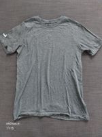Nike Gr. 147 158 grau T-Shirt Shirt LGG Niedersachsen - Celle Vorschau