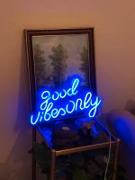 Neon LED Schild „good Vibes only“ Nordrhein-Westfalen - Enger Vorschau