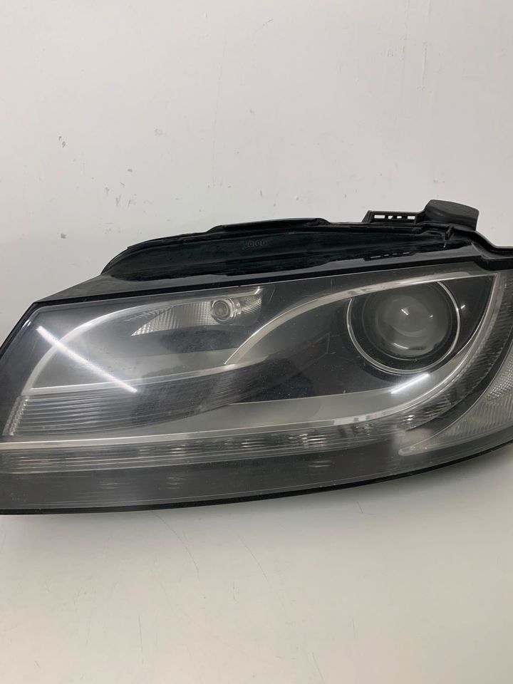 Audi A5 8T LED Bi-Xenon Scheinwerfer links Original 8T0941003L in Essen