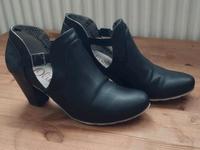 S. Oliver Gr. 40 Stiefeletten Damen Schuhe Stiefel schwarz Bayern - Arnstein Vorschau