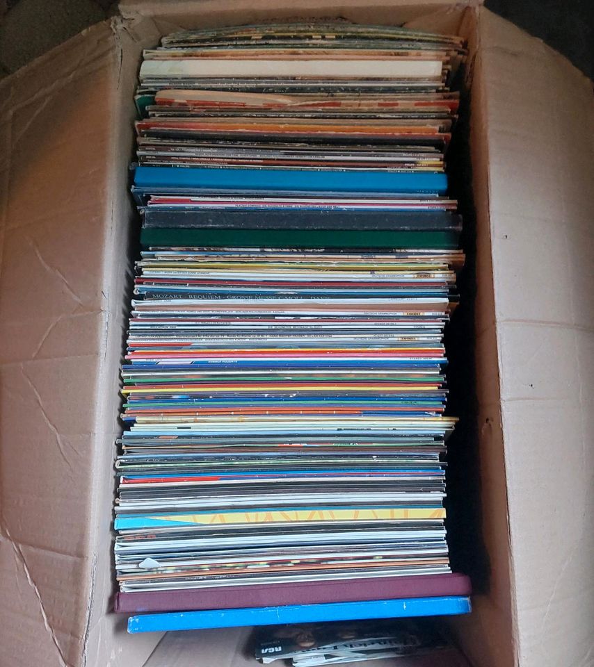 Biete Schallplatten ca 200 Stück in Berlin