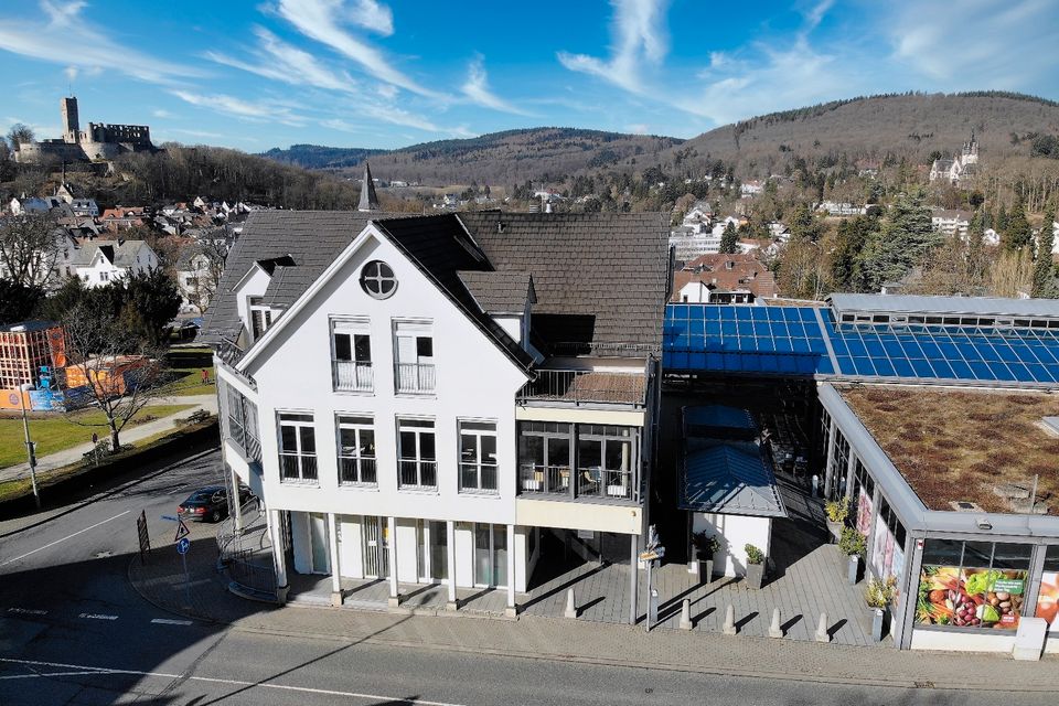 Ein Solitär am Büromarkt - hochwertige Flächen mit Lift in Königstein im Taunus