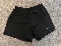 Nike Damen Shorts Niedersachsen - Emden Vorschau
